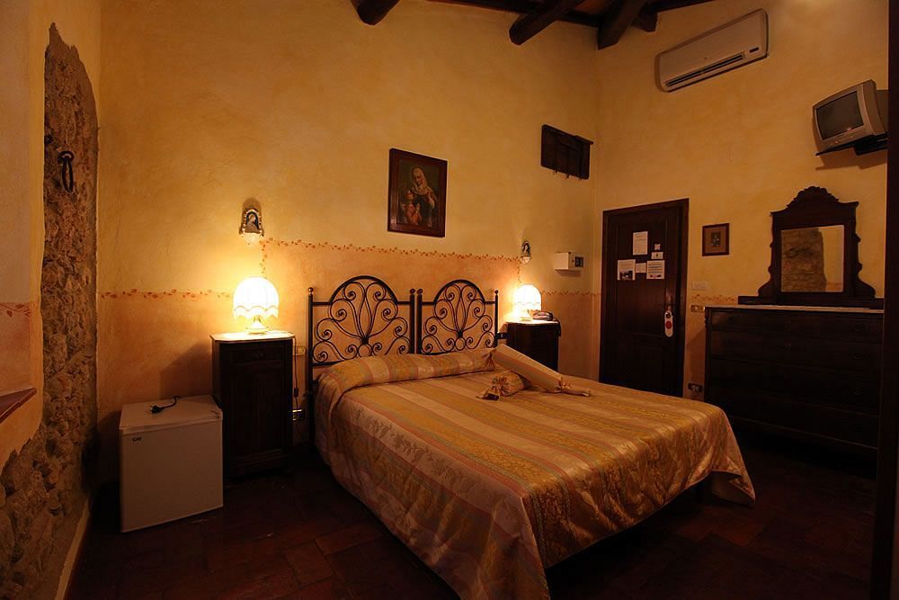 Agriturismo Casanova Di Pescille San Gimignano Ngoại thất bức ảnh